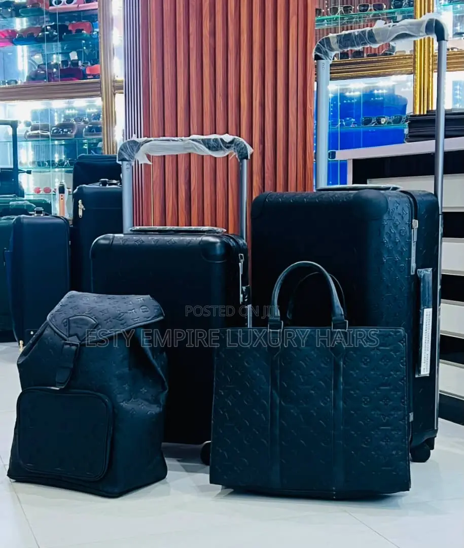 High Quality Luxury Louis Vuitton Luggage Set of Four Box
