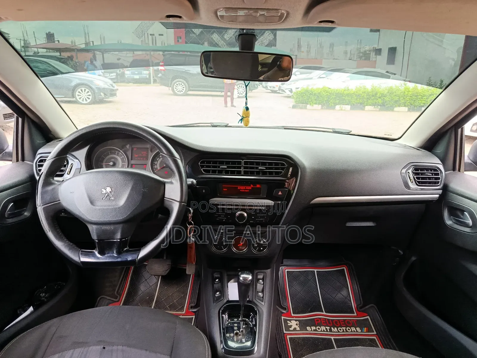 Peugeot 301 2013 Black