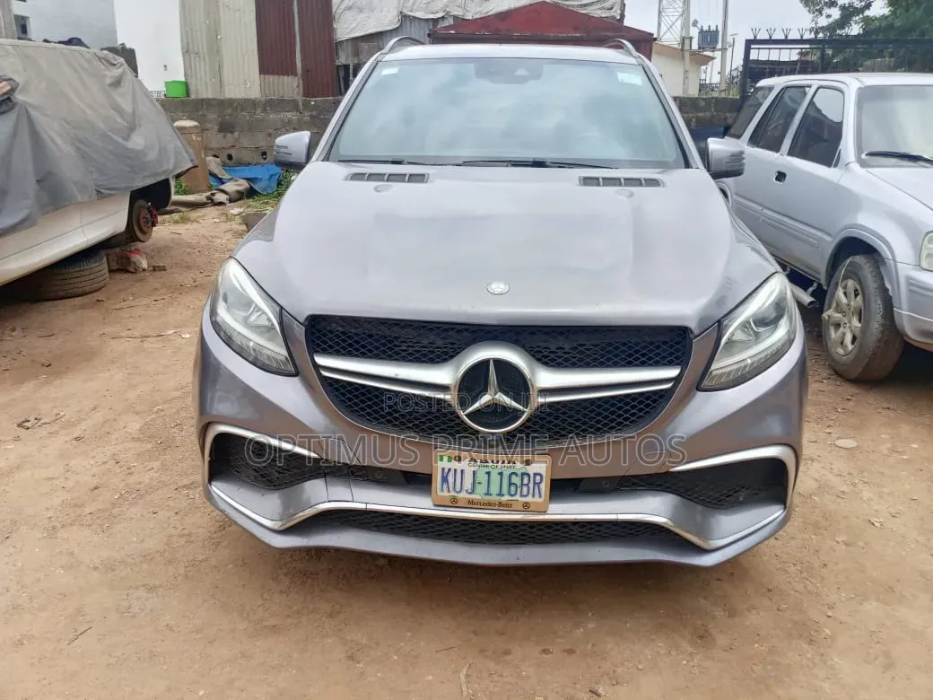 Mercedes-Benz GLE-Class 2016 Blue