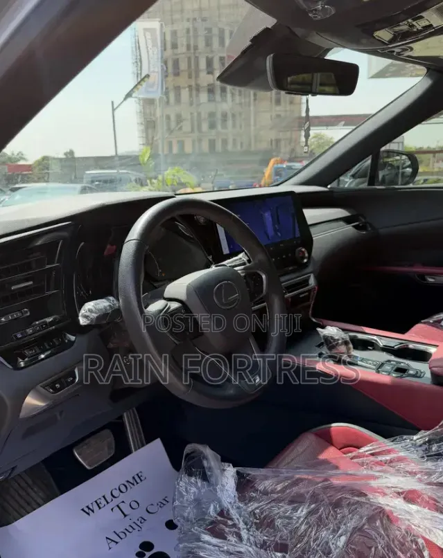Lexus RX 2023 Silver