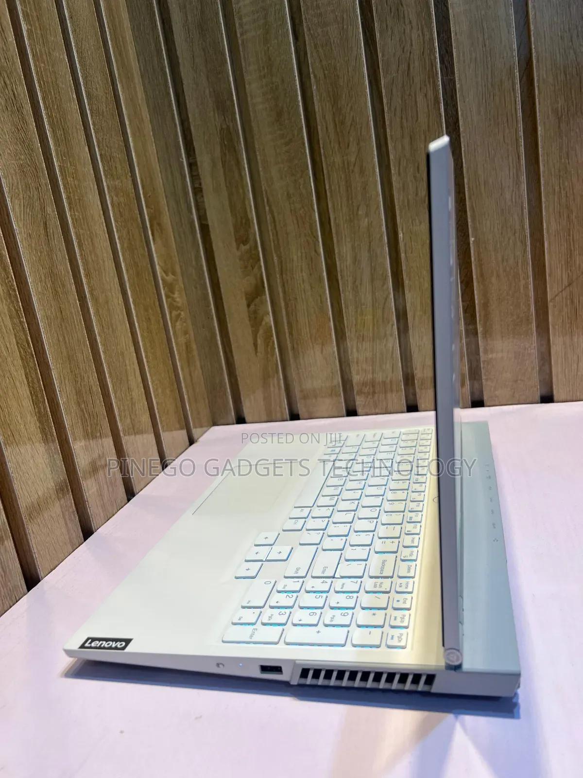 Laptop Lenovo Legion 5 16GB AMD Ryzen 7 SSD 1T