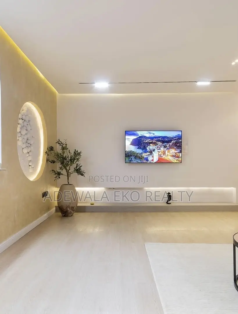 1 Bedroom Serviced Apartment Chevron Lekki | Content Studio Shortlet