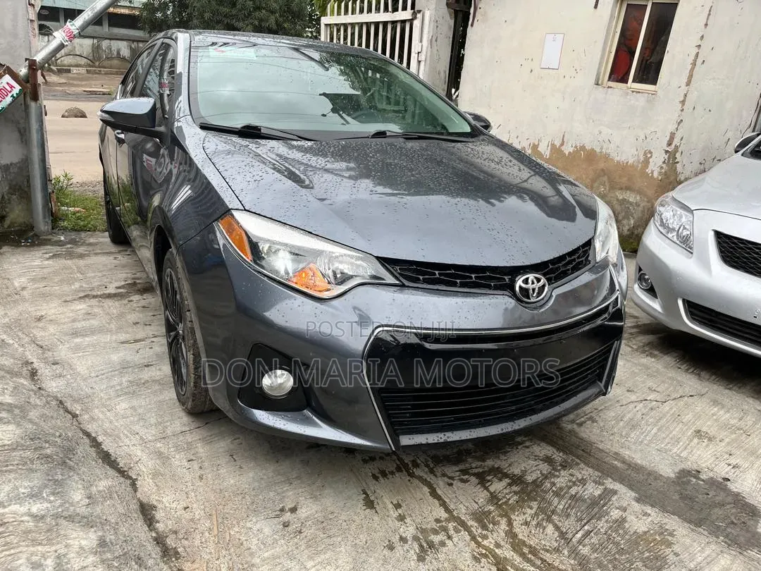 Toyota Corolla S 4dr Sedan (1.8L 4cyl CVT) 2015 Gray