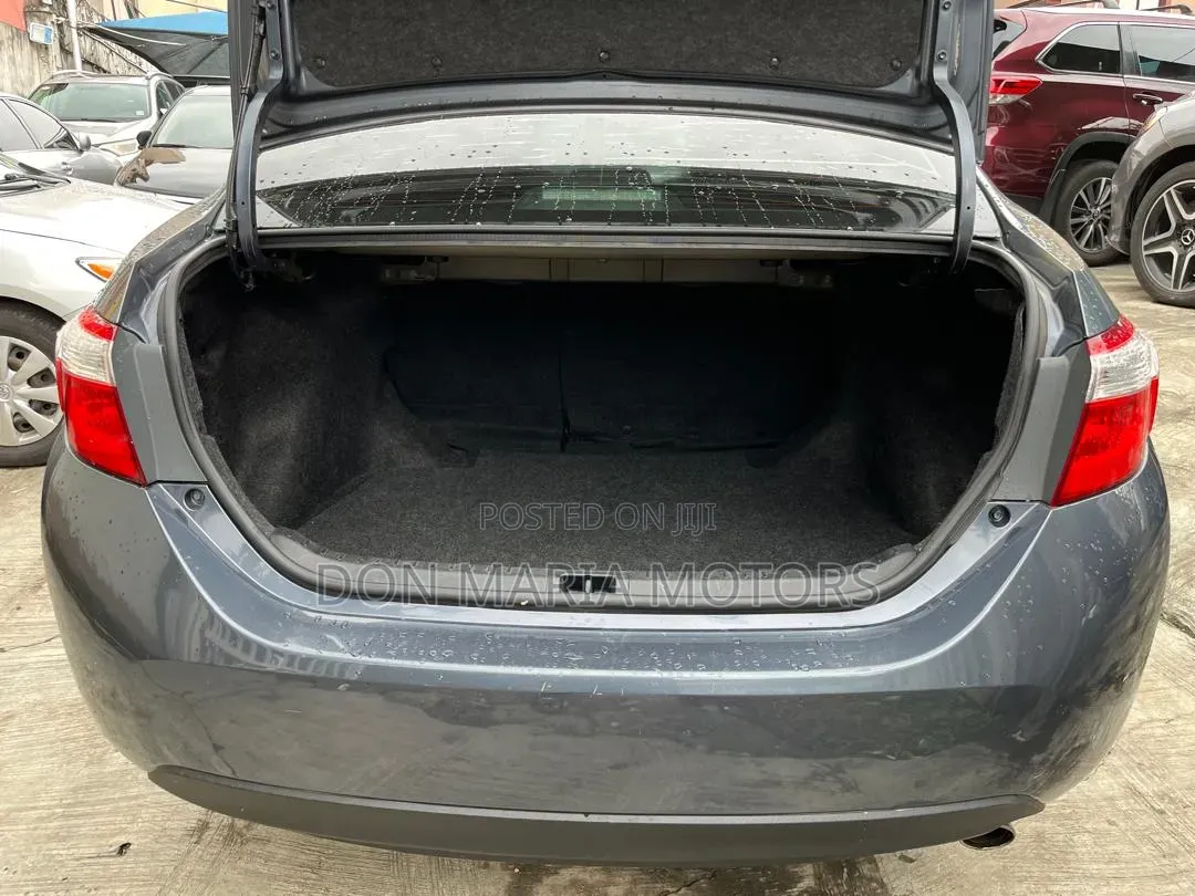 Toyota Corolla S 4dr Sedan (1.8L 4cyl CVT) 2015 Gray
