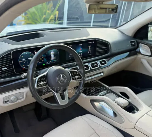 Mercedes-Benz GLE-Class 2020 White