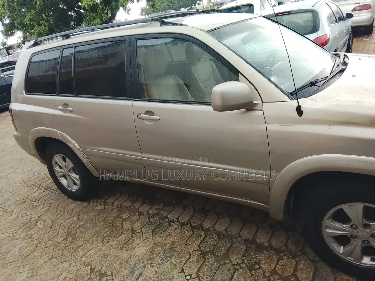 Toyota Highlander 2004 Gold
