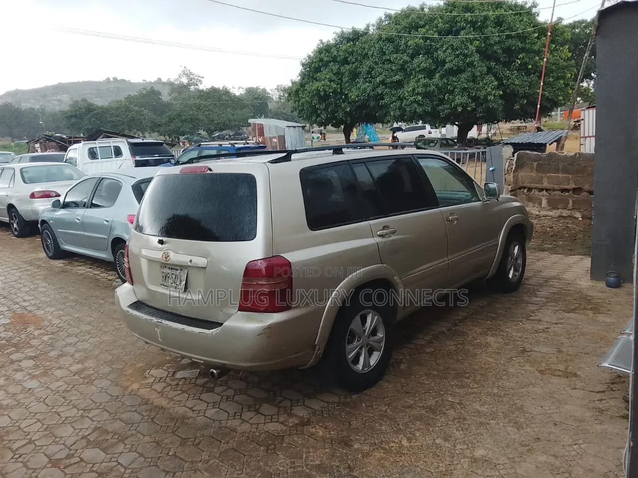 Toyota Highlander 2004 Gold