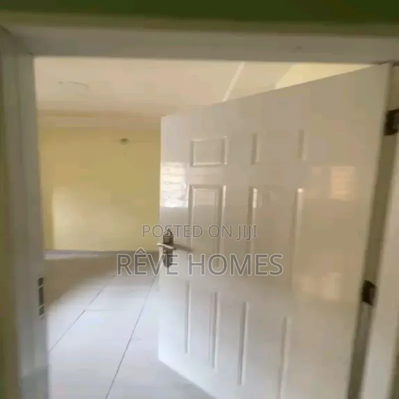 Mini Flat in Sabo / Yaba for rent