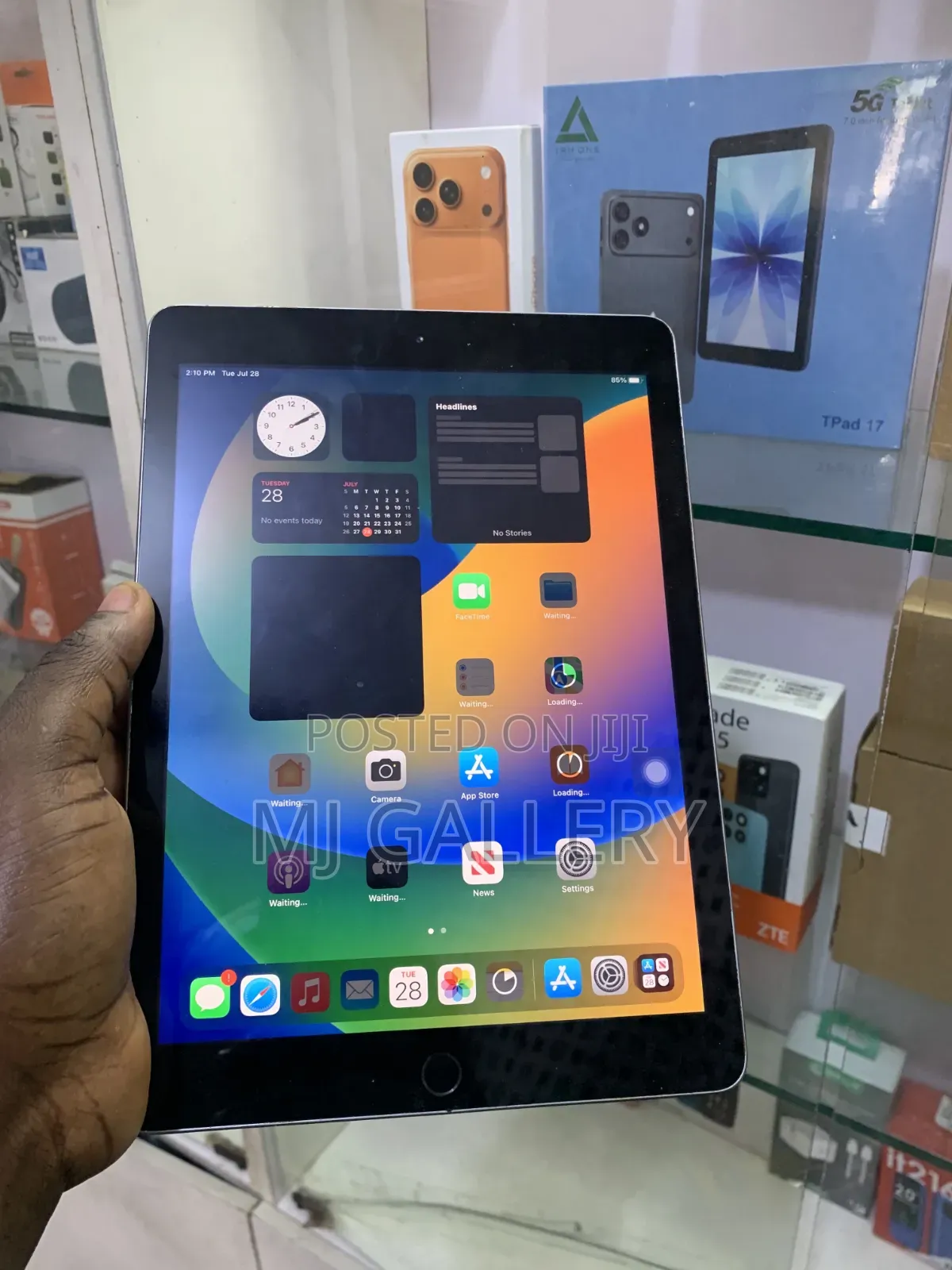 Apple iPad 9.7 128 GB Black