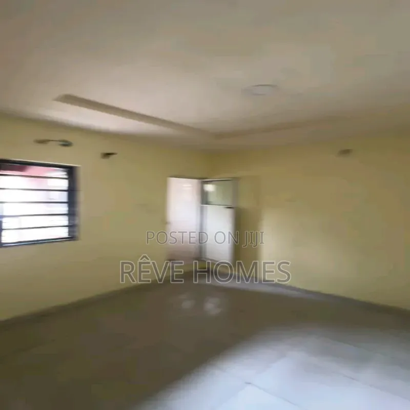 Mini Flat in Sabo / Yaba for rent