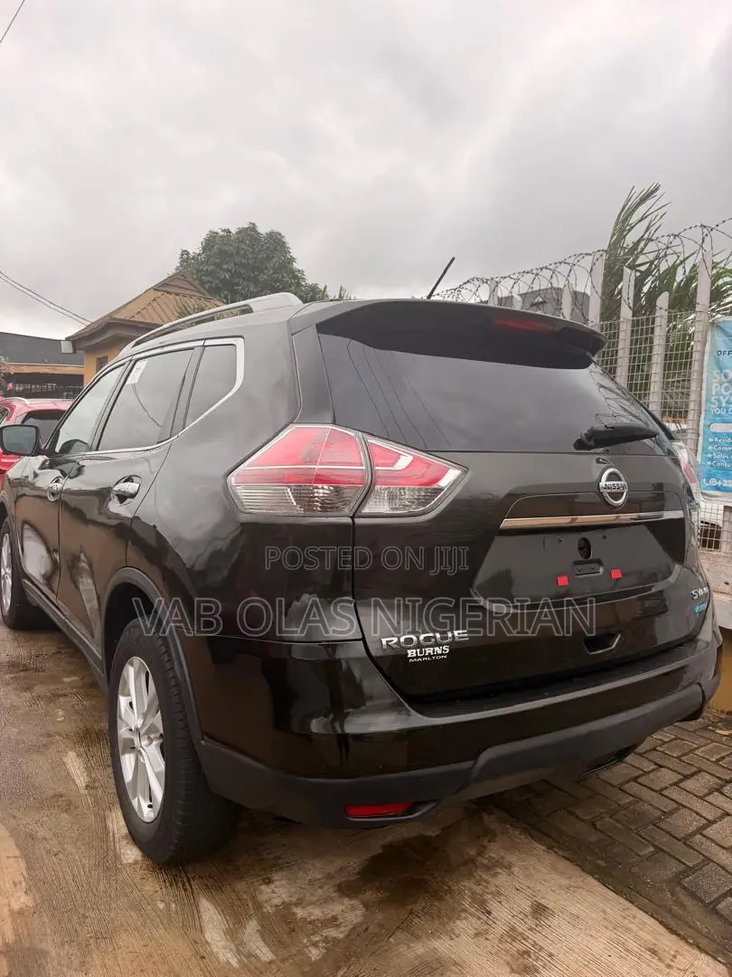 Nissan Rogue 2015 Green