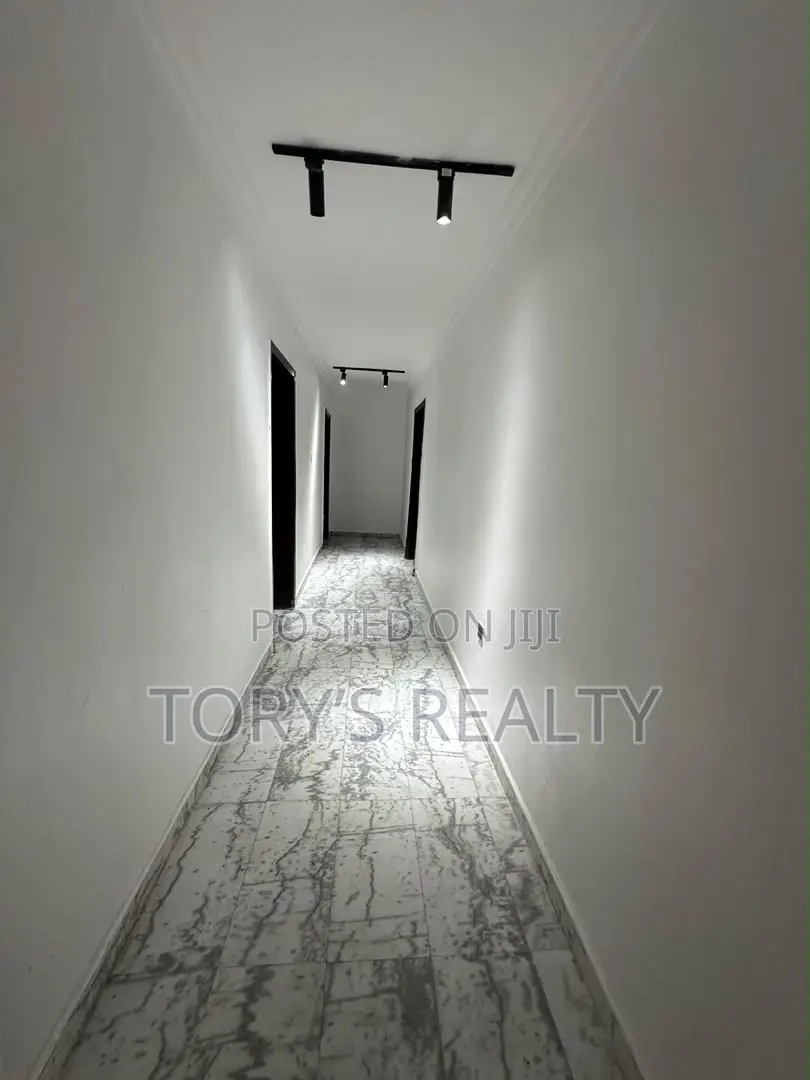3bdrm Apartment in Ikoyi S.W for rent