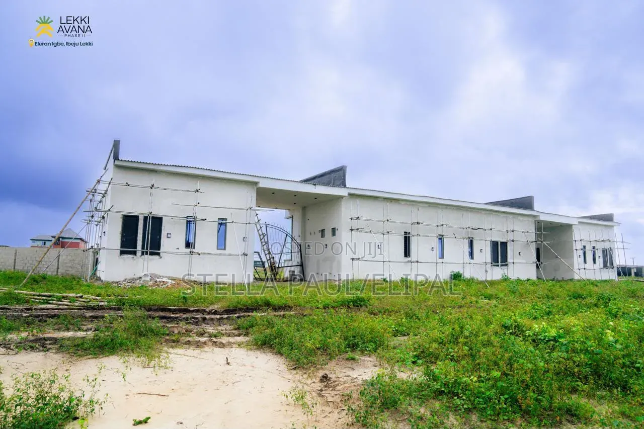 Furnished 3bdrm Bungalow in Lekki Avana Bungalow, Elerangbe for sale