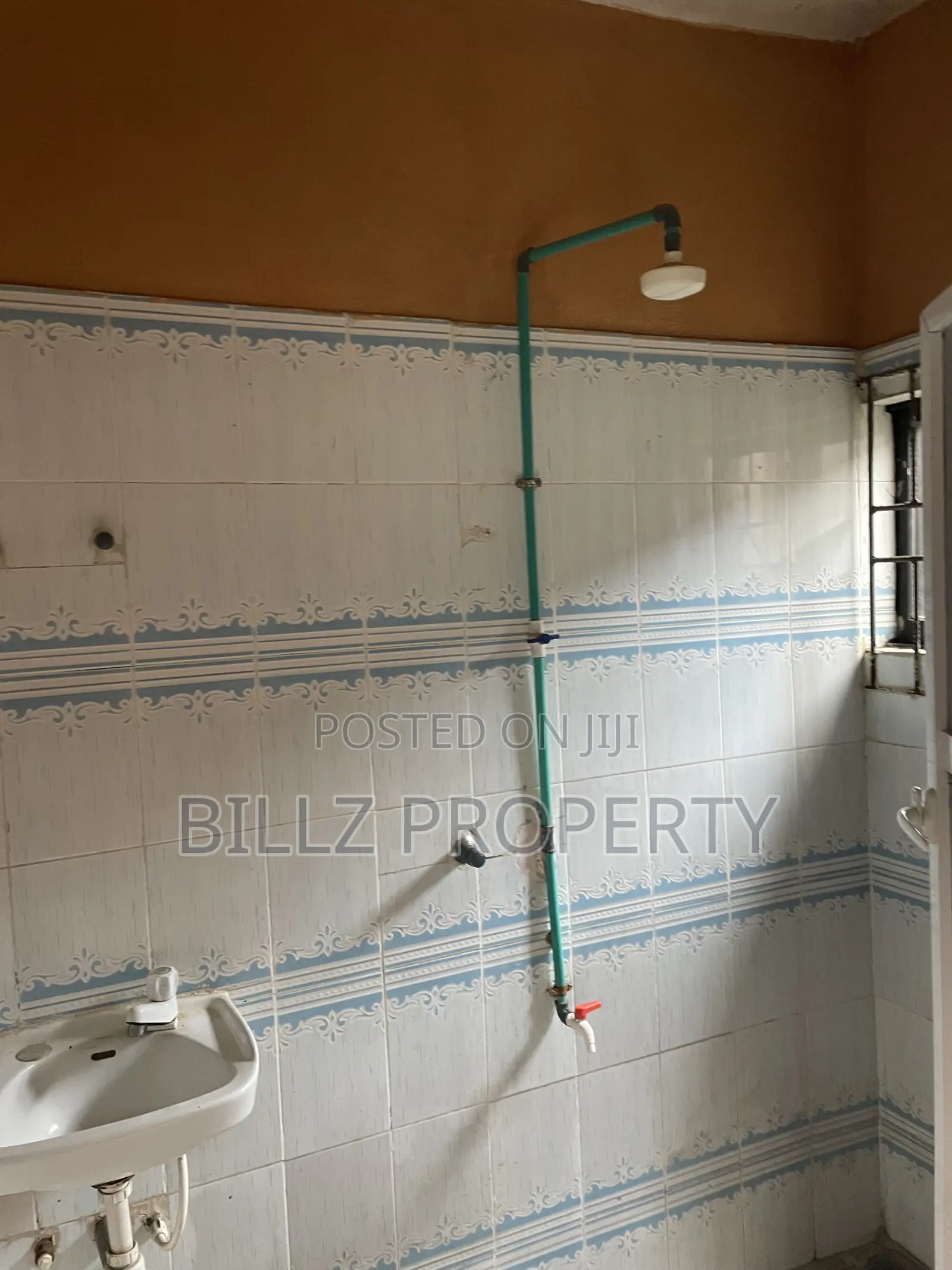 Furnished 3bdrm Apartment in Baale, Abule Egba for rent