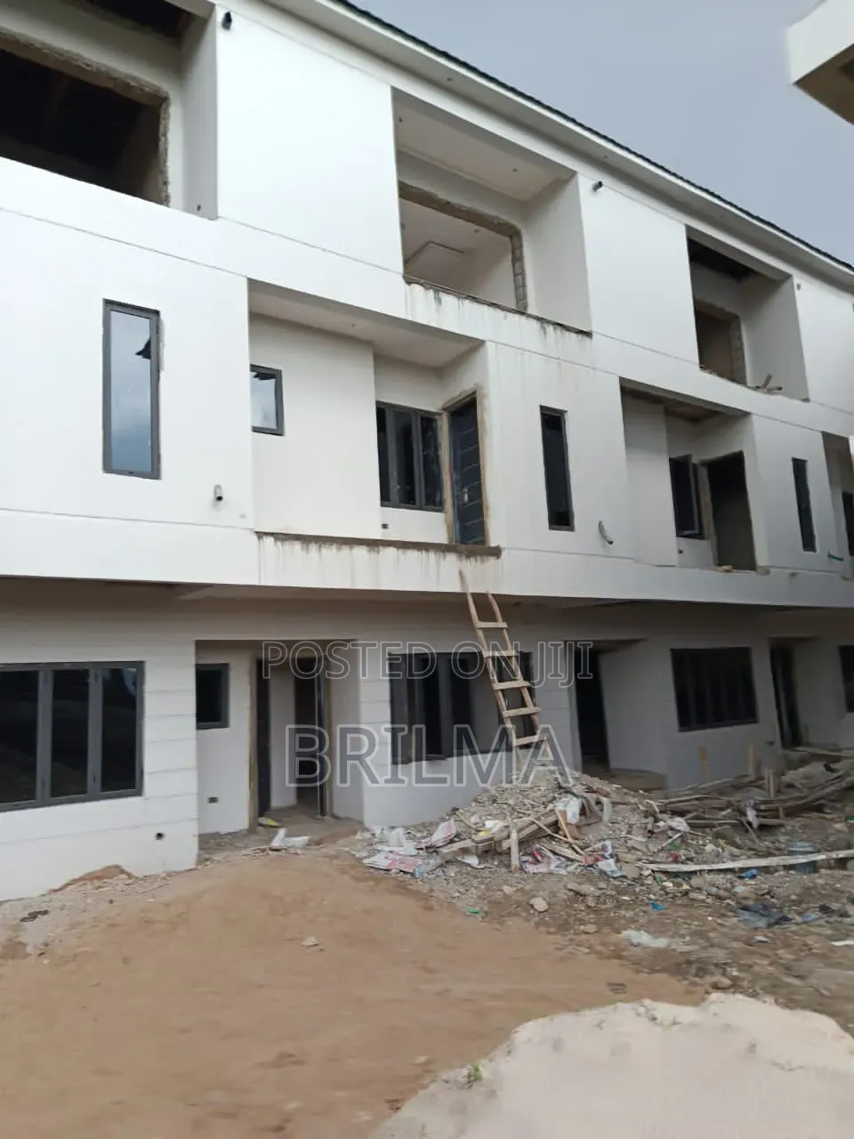 5bdrm Duplex in Wuye for sale
