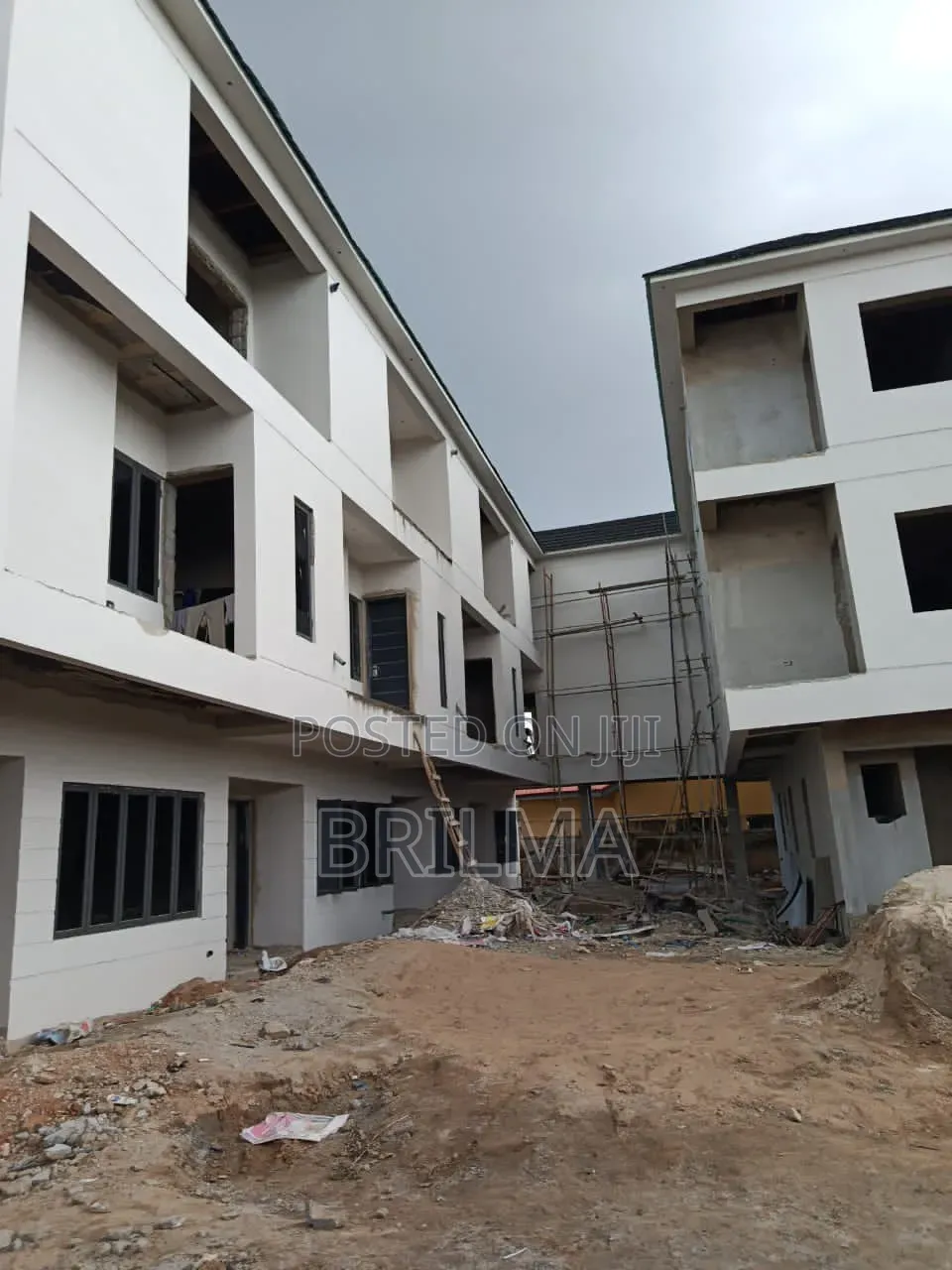 5bdrm Duplex in Wuye for sale