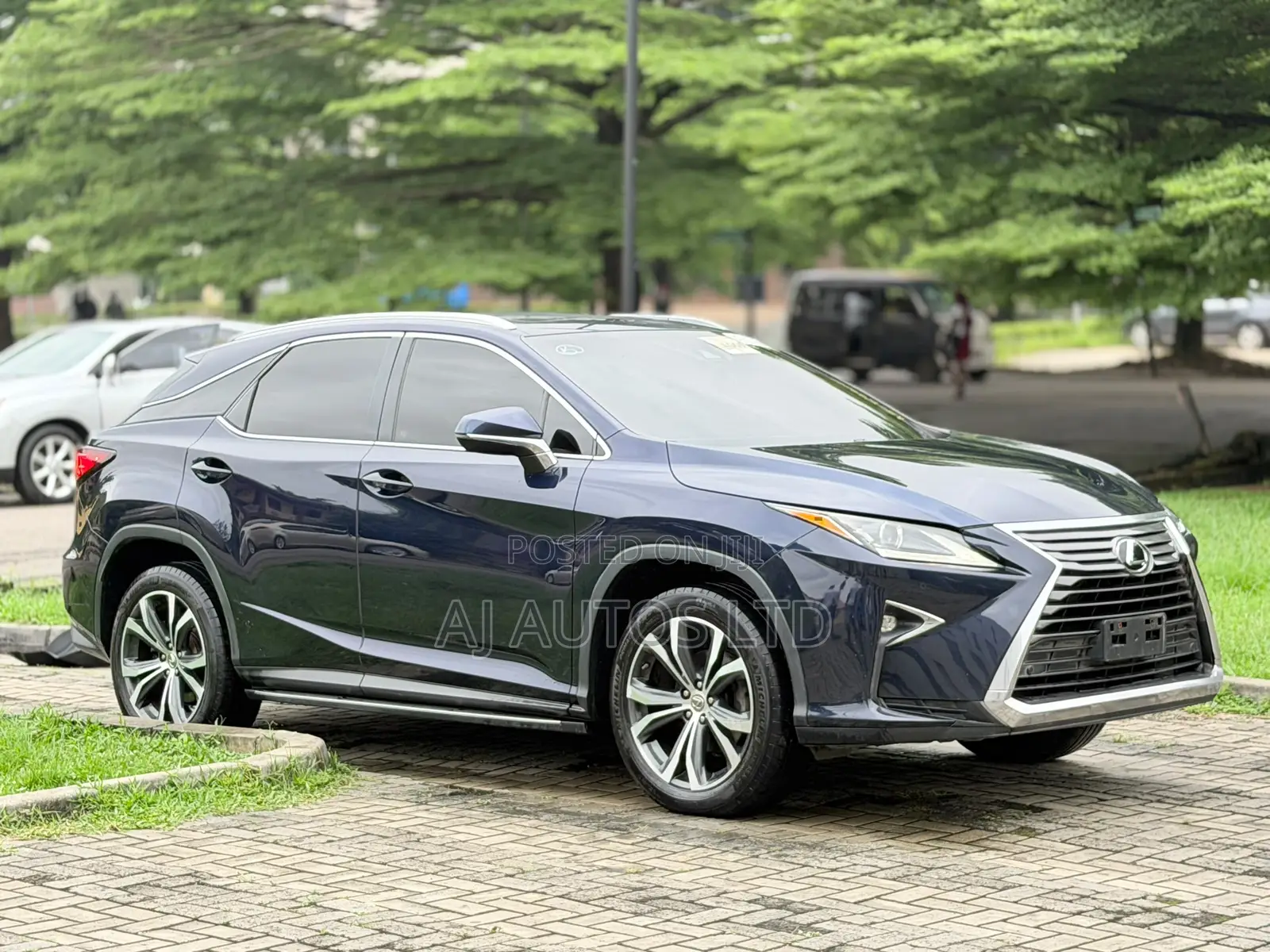 Lexus RX 350 FWD 2017 Blue