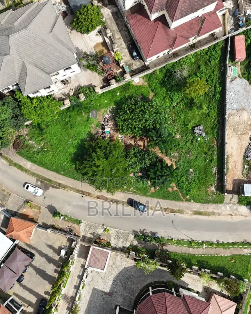 1,300 SQM of Residential Land in Maitama for Sale