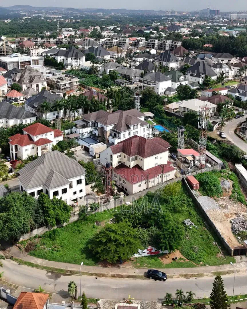 1,300 SQM of Residential Land in Maitama for Sale