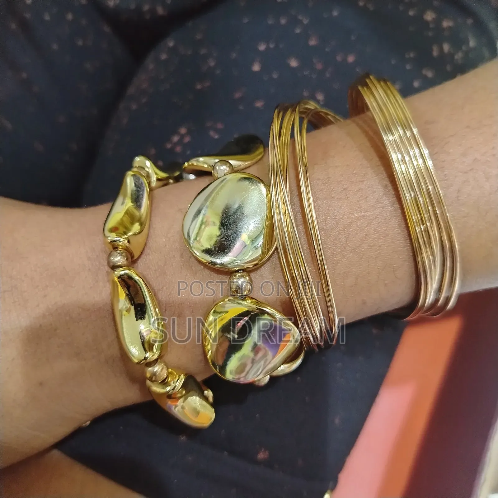 Women Bracelet Lady Bracelets Golden Bangles