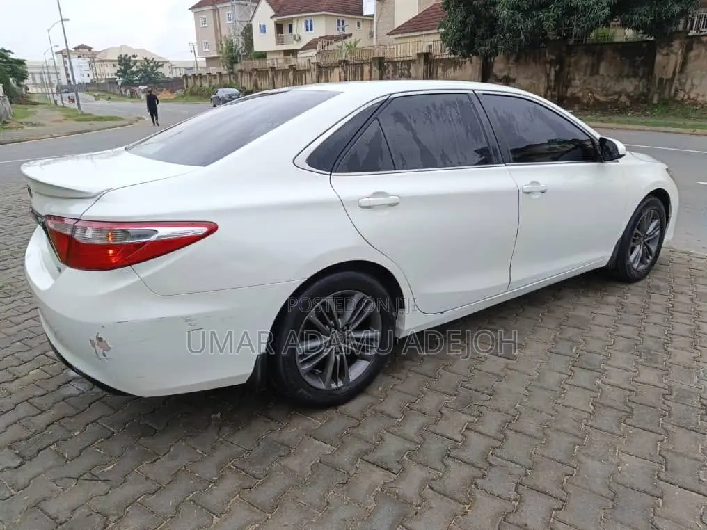 Toyota Camry 2016 White