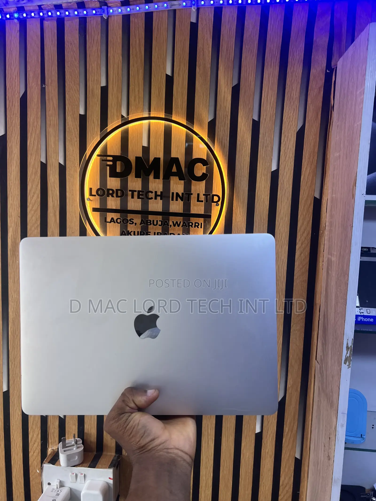 Laptop Apple MacBook Pro 2020 8GB Intel Core i5 SSD 256GB