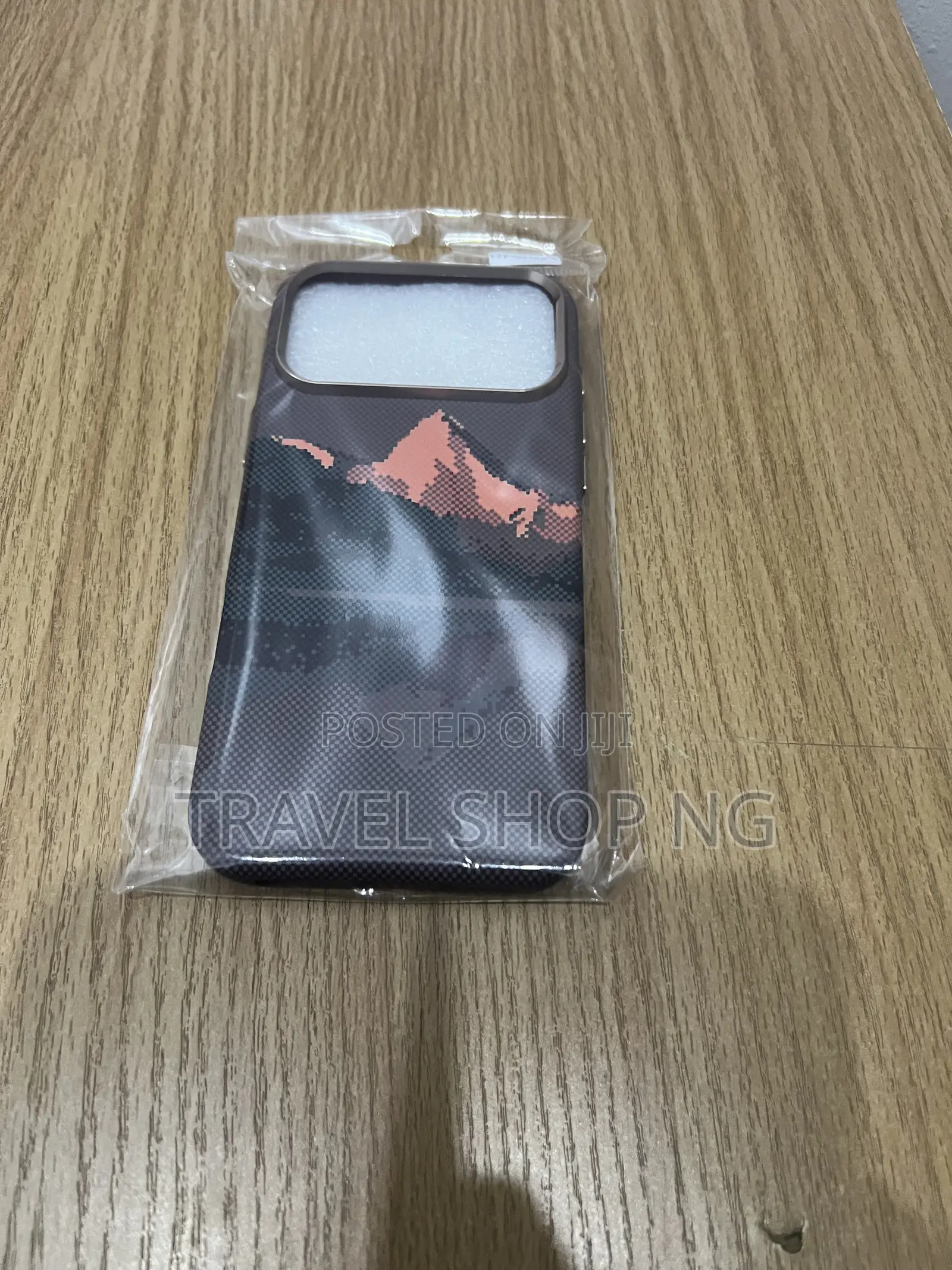 iPhone 17 Pro Max Phone Case| Stylish and Protective Phone Case|Kevlar