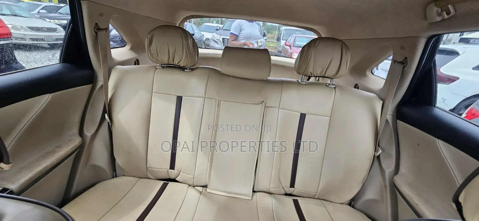 Toyota Venza 2010 White