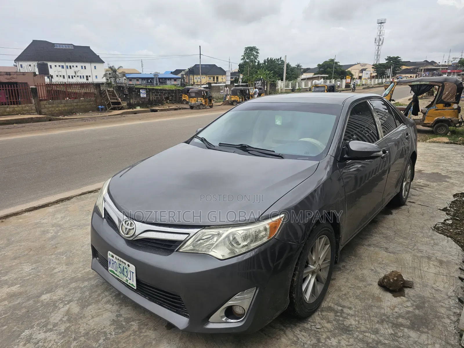 Toyota Camry 2013 Gray