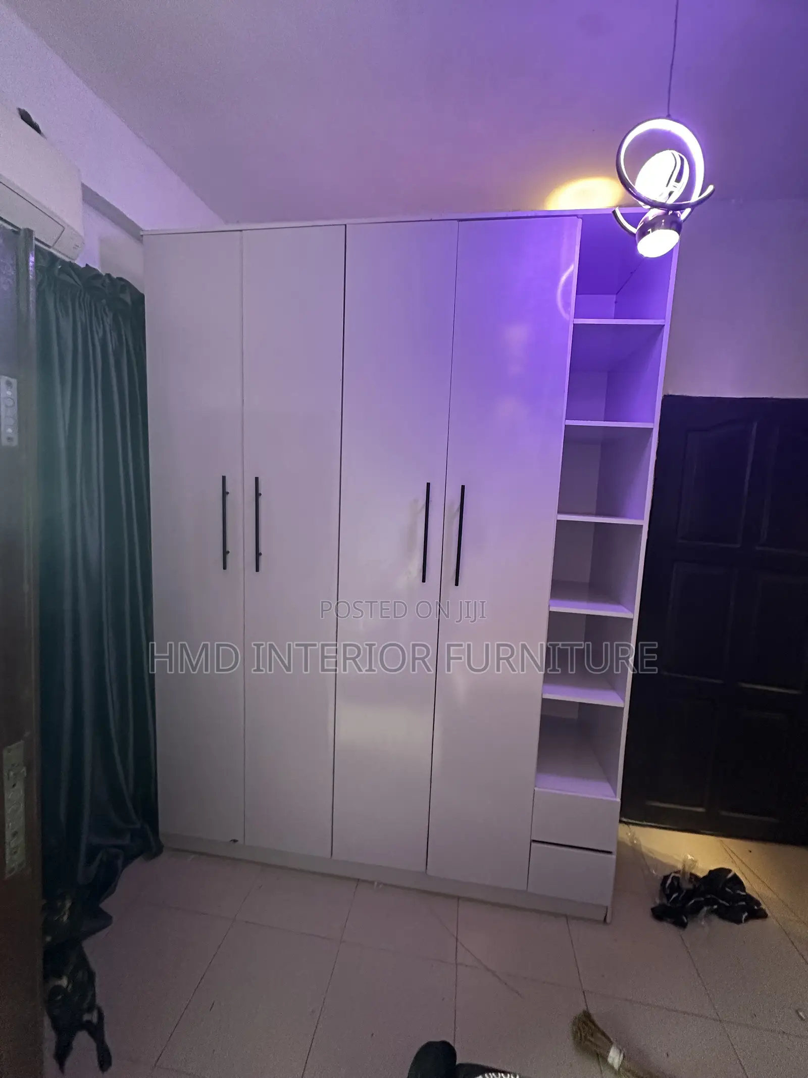 WARDROBE 8by6