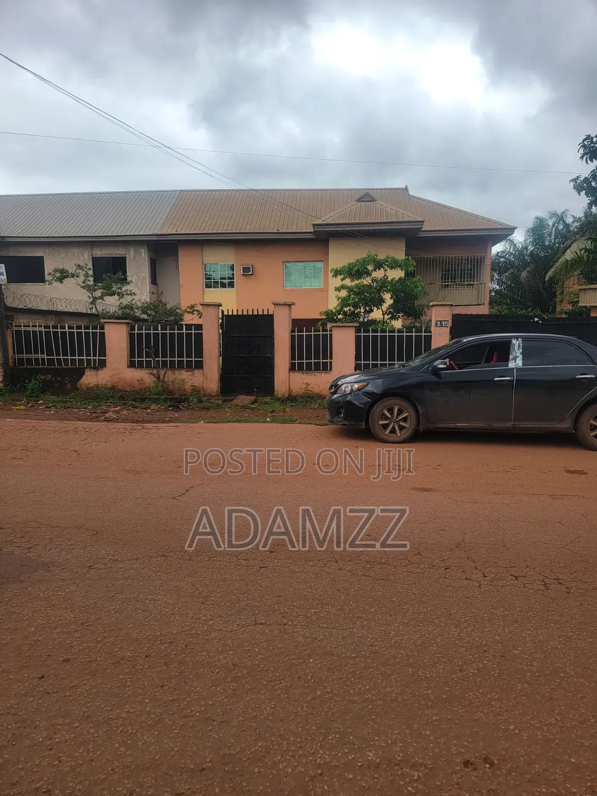 4bdrm Duplex in Transekulu, Enugu for sale