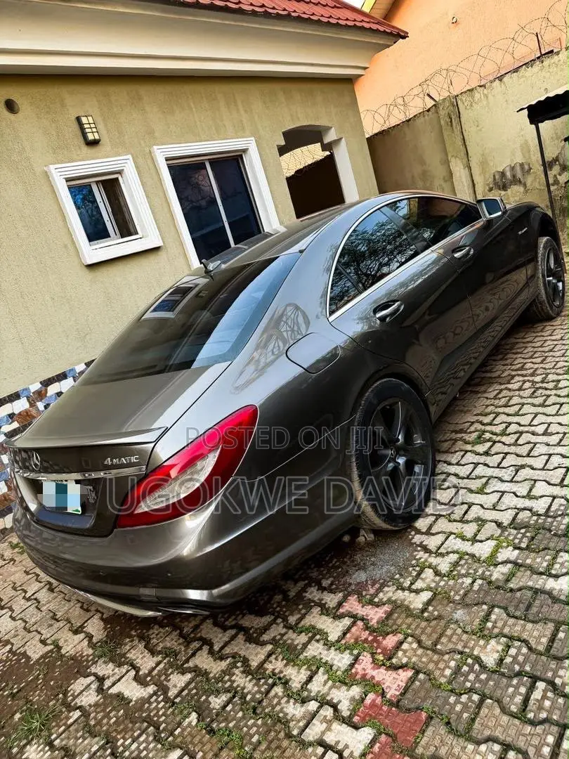 Mercedes-Benz CLS 2015 Gray