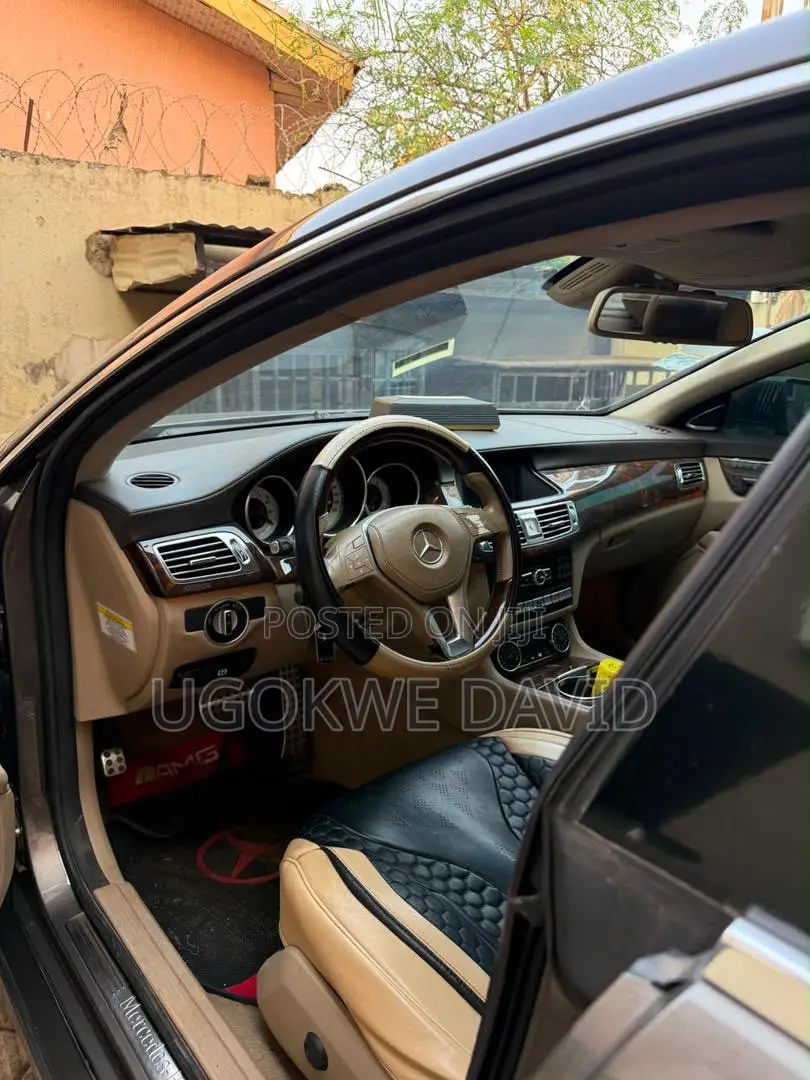 Mercedes-Benz CLS 2015 Gray