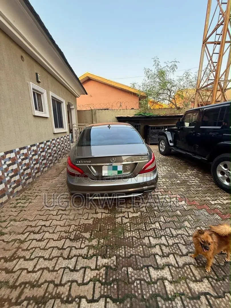 Mercedes-Benz CLS 2015 Gray
