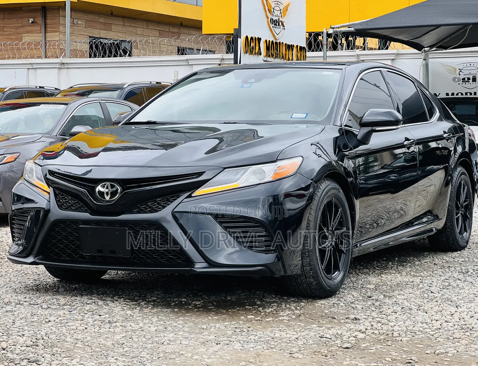 Toyota Camry XSE (2.5L 4cyl 8A) 2019 Black