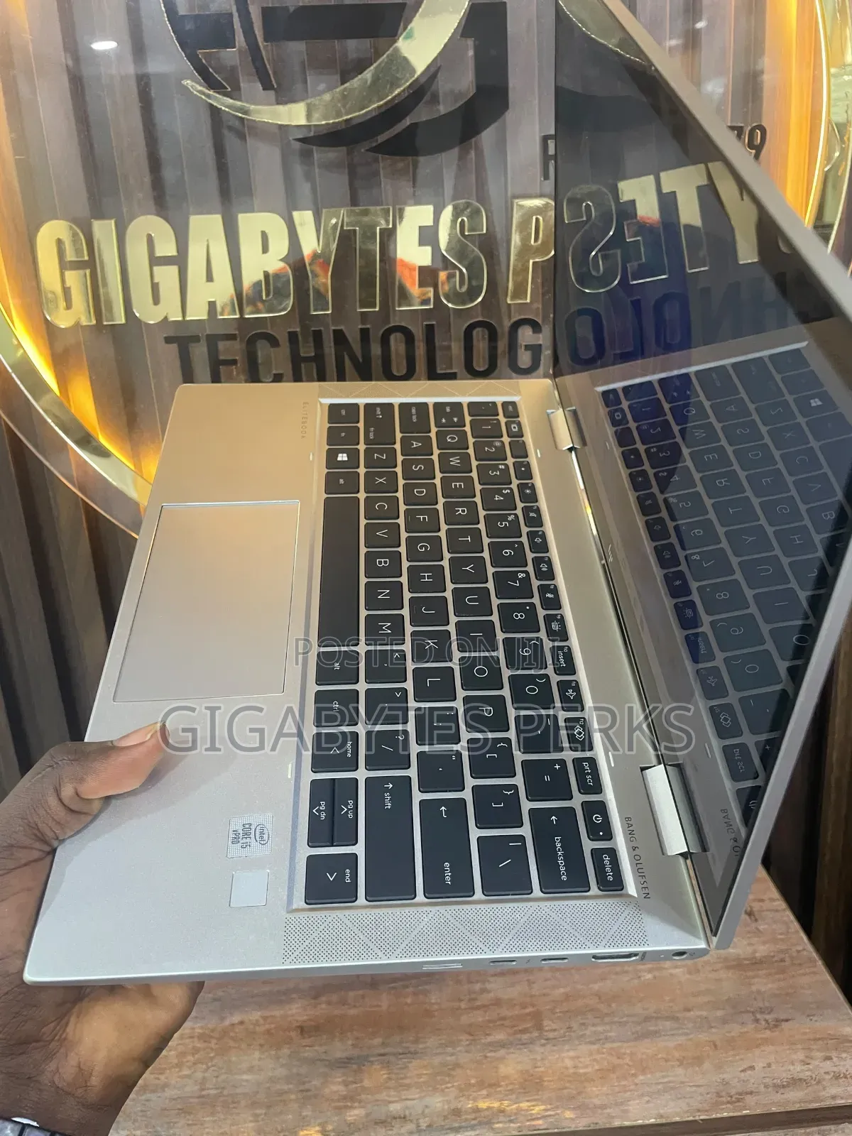 Laptop HP EliteBook 830 G7 8GB Intel Core i5 SSD 256GB