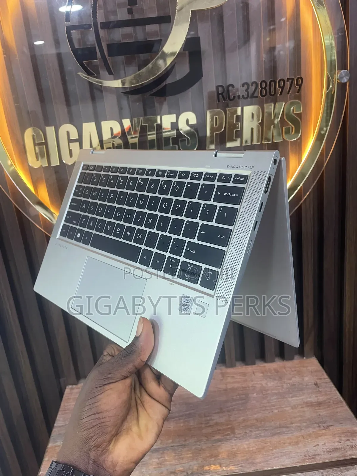 Laptop HP EliteBook 830 G7 8GB Intel Core i5 SSD 256GB