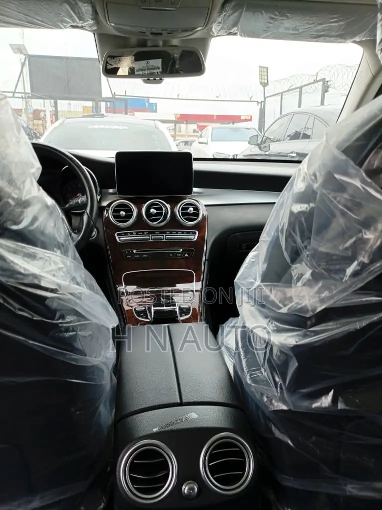 Mercedes-Benz GLC-Class 2018 Silver