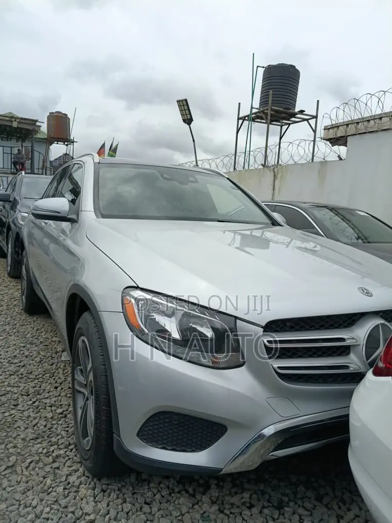 Mercedes-Benz GLC-Class 2018 Silver