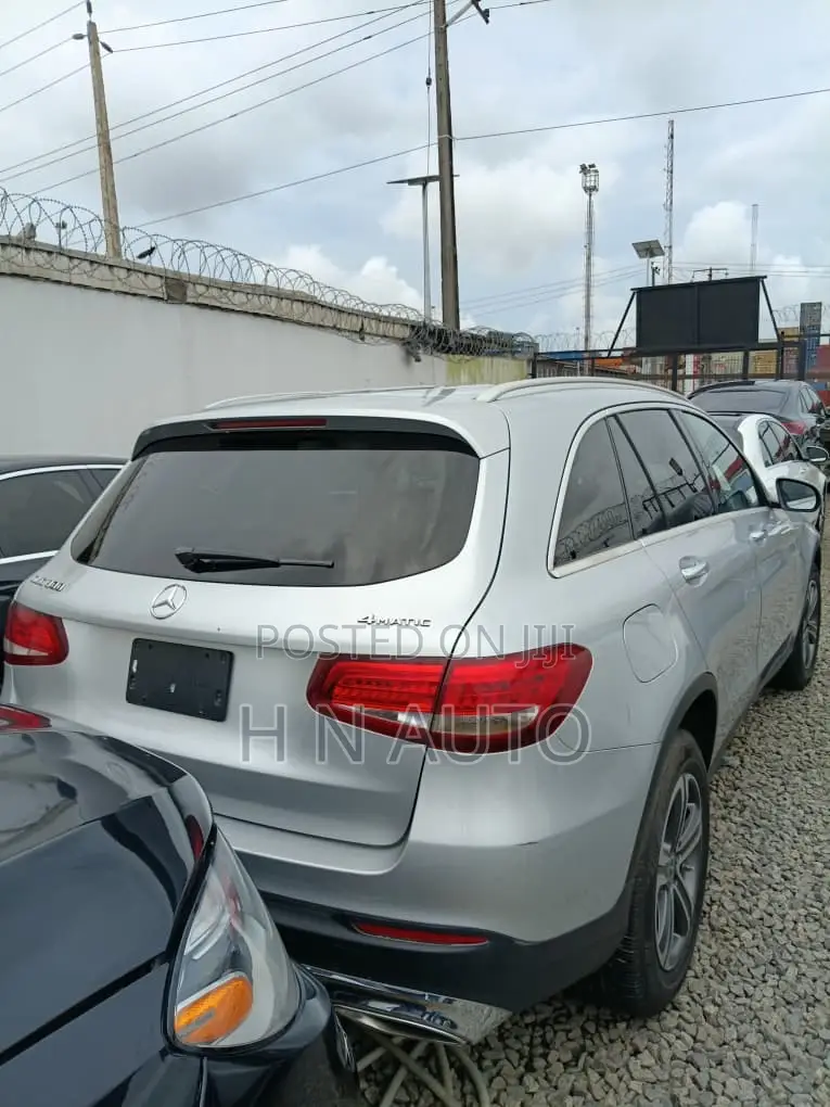 Mercedes-Benz GLC-Class 2018 Silver