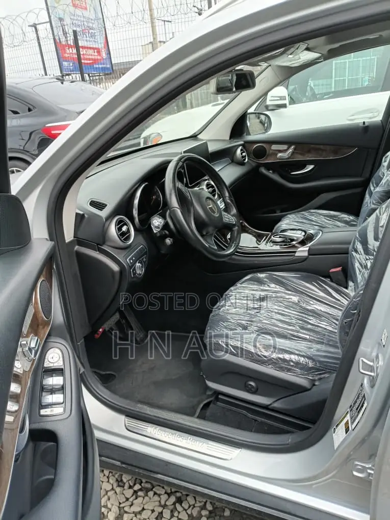 Mercedes-Benz GLC-Class 2018 Silver