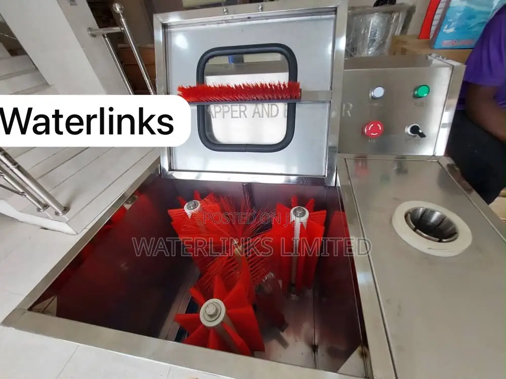 C Way Dispenser Cap and Brush Machine