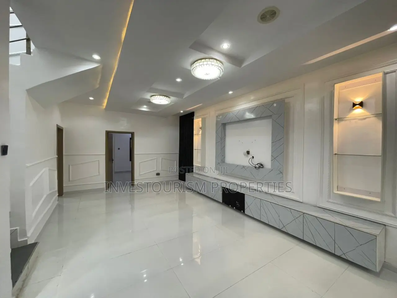 3bdrm Duplex in Estate By Pennek, Ogombo for sale