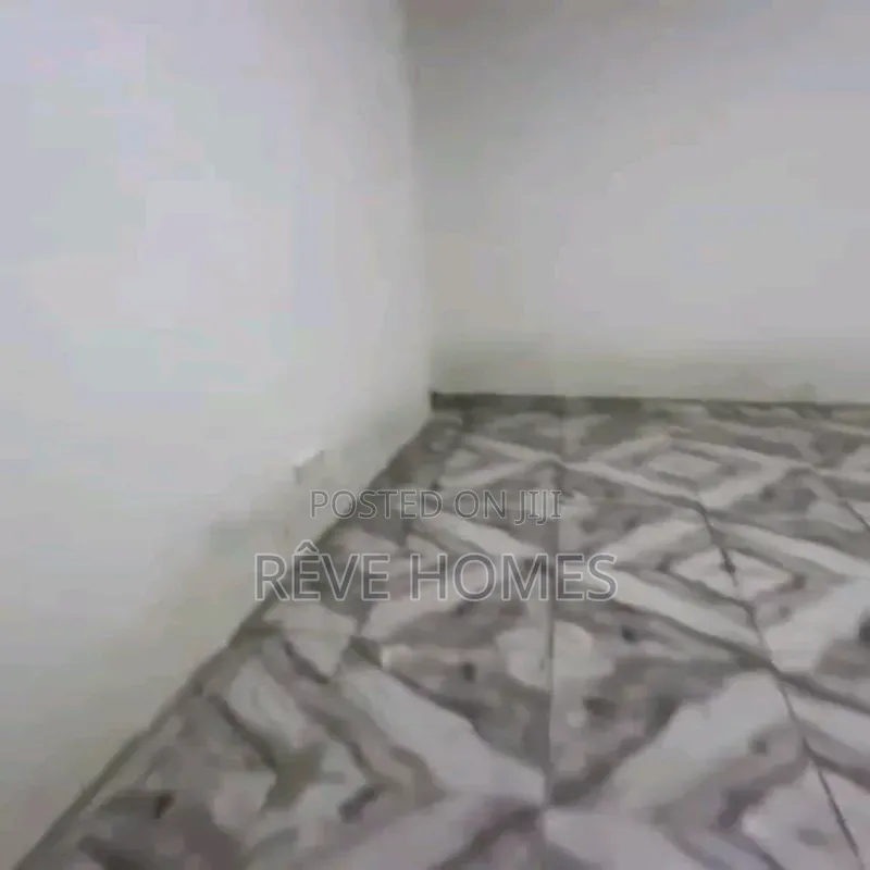 Studio Apartment in Shomolu / Shomolu for rent