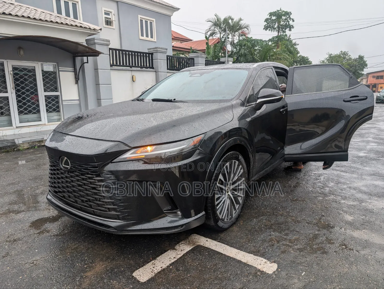 Lexus RX 2023 Black