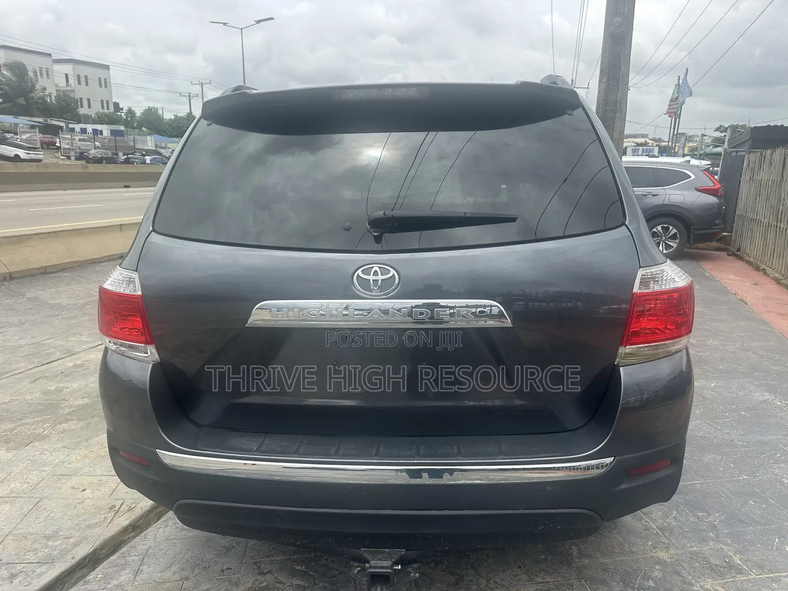 Toyota Highlander SE 2011 Gray
