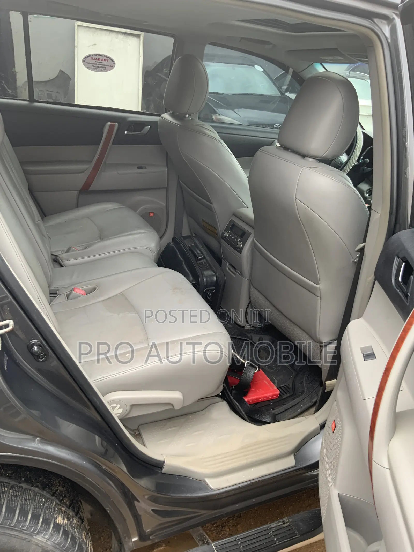 Toyota Highlander Limited 2012 Gray