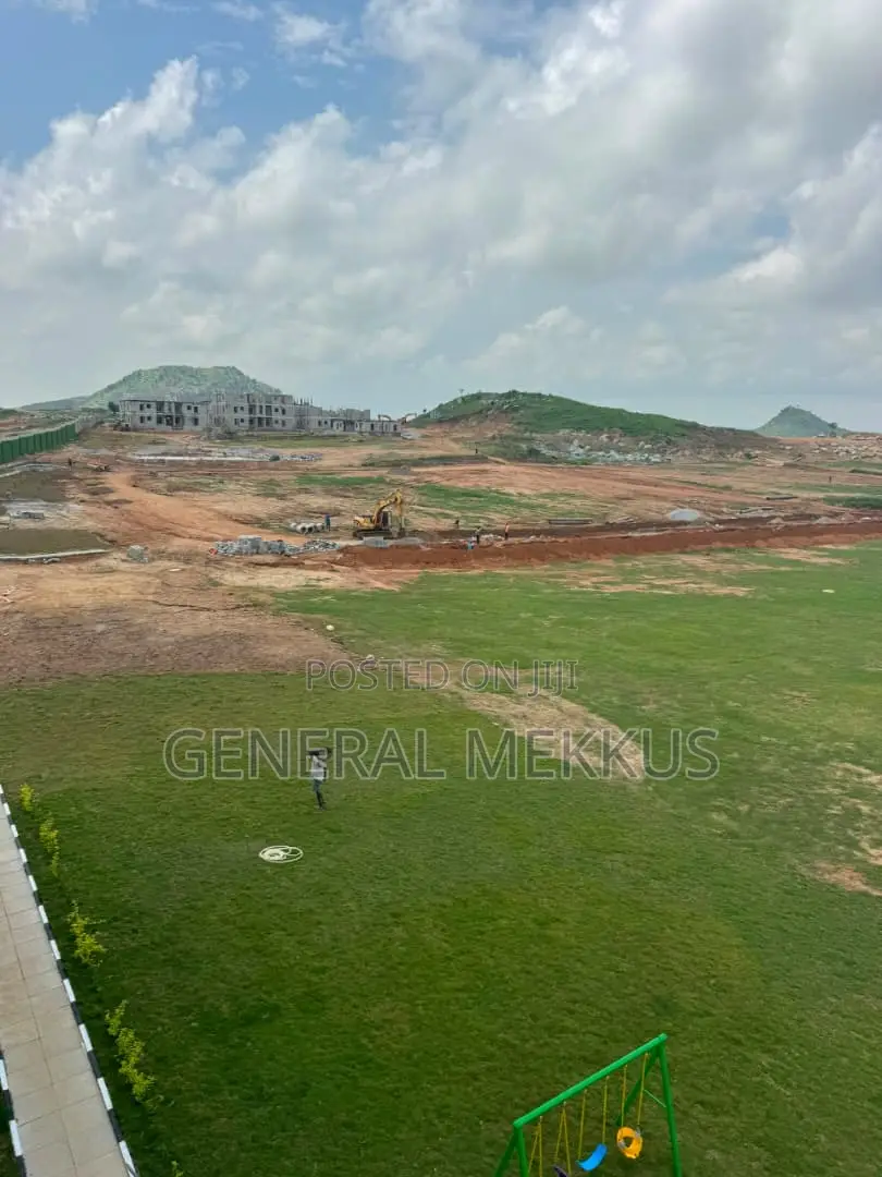 Mshel Hutu Exclusive Phase 1