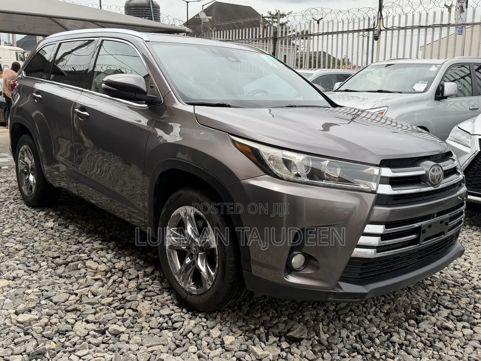 Toyota Highlander Limited 4x2 V6 (3.5L 6cyl 8A) 2018 Gray