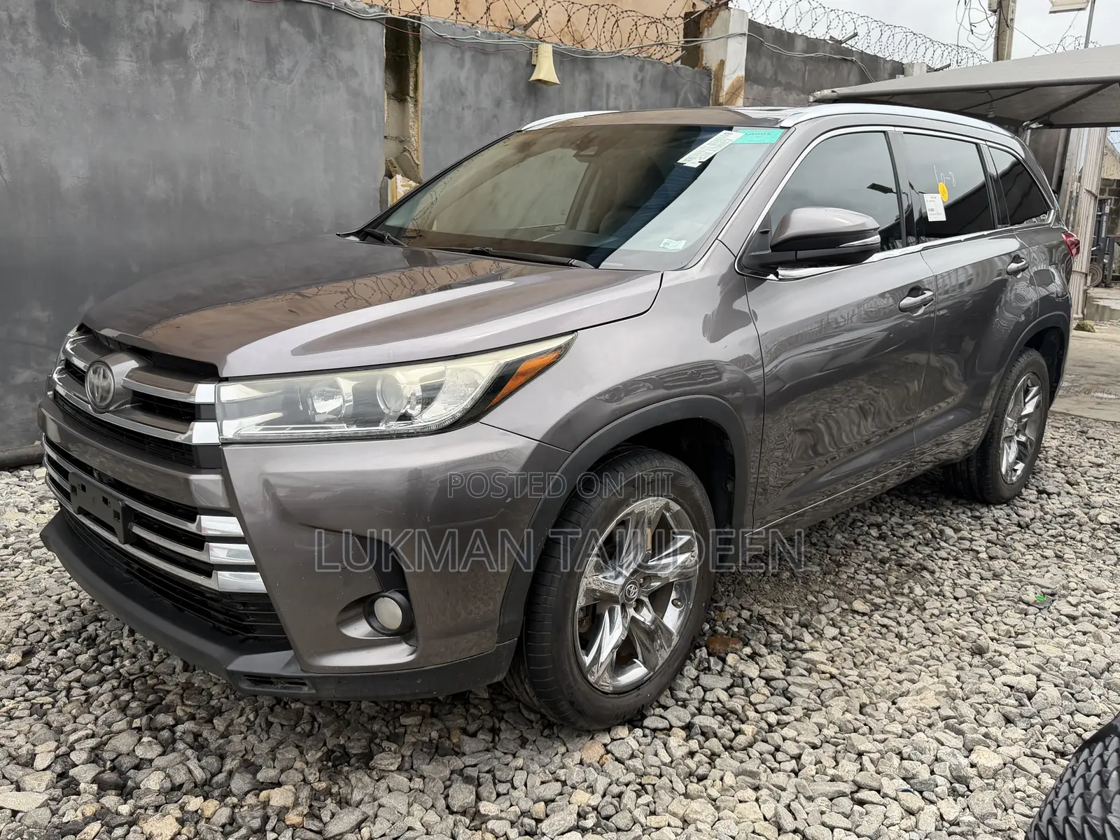 Toyota Highlander Limited 4x2 V6 (3.5L 6cyl 8A) 2018 Gray
